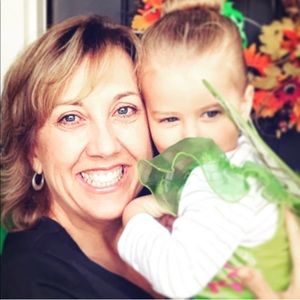 Meet your Posher, Lisa